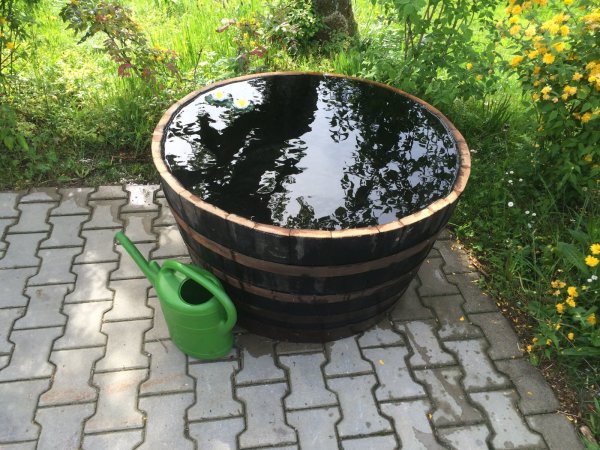 Holzfasshälfte gebrauchte Weinfasshälfte 280 Liter Minniteich